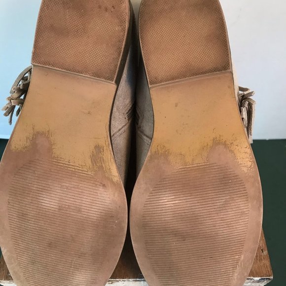 Mudd Beige Leather Fringe Wedge Ankle Boots - Picture 8 of 8